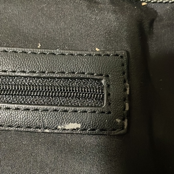 💥💥SOLD💥💥Express tote - Picture 3 of 3